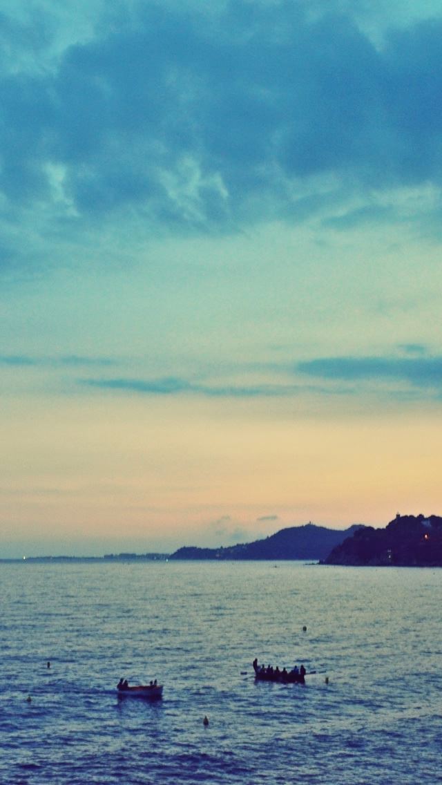 640x1136 Lloret De Mar - island iPhone Wallpaper