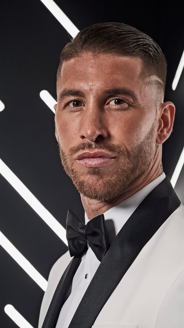 640x1136 Celebrity soccer footballer Sergio Ramos - spain iPhone Wallpaper