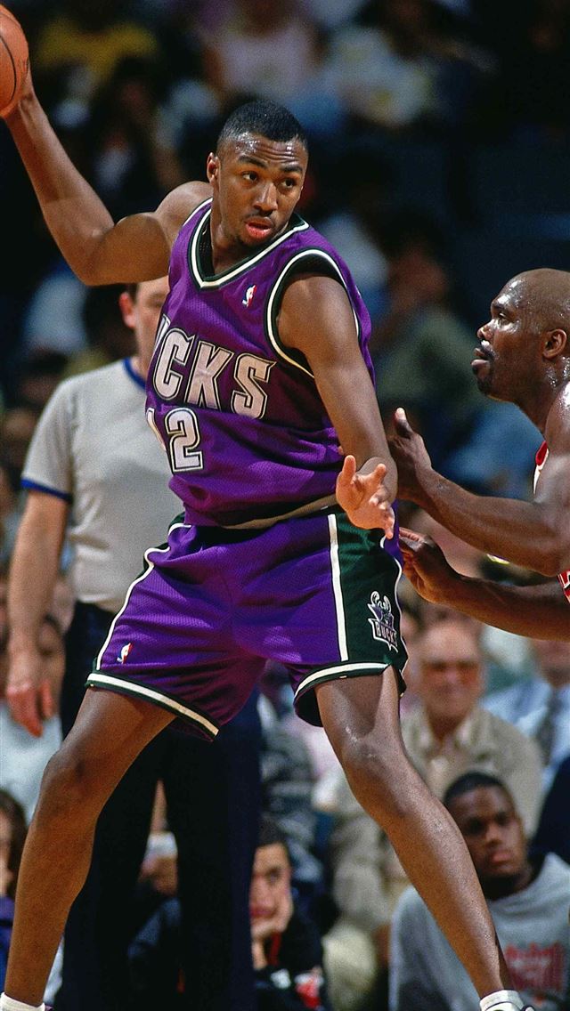 640x1136 Bucks Lottery Picks Since 1992 - basketball celebrity iPhone Wallpaper