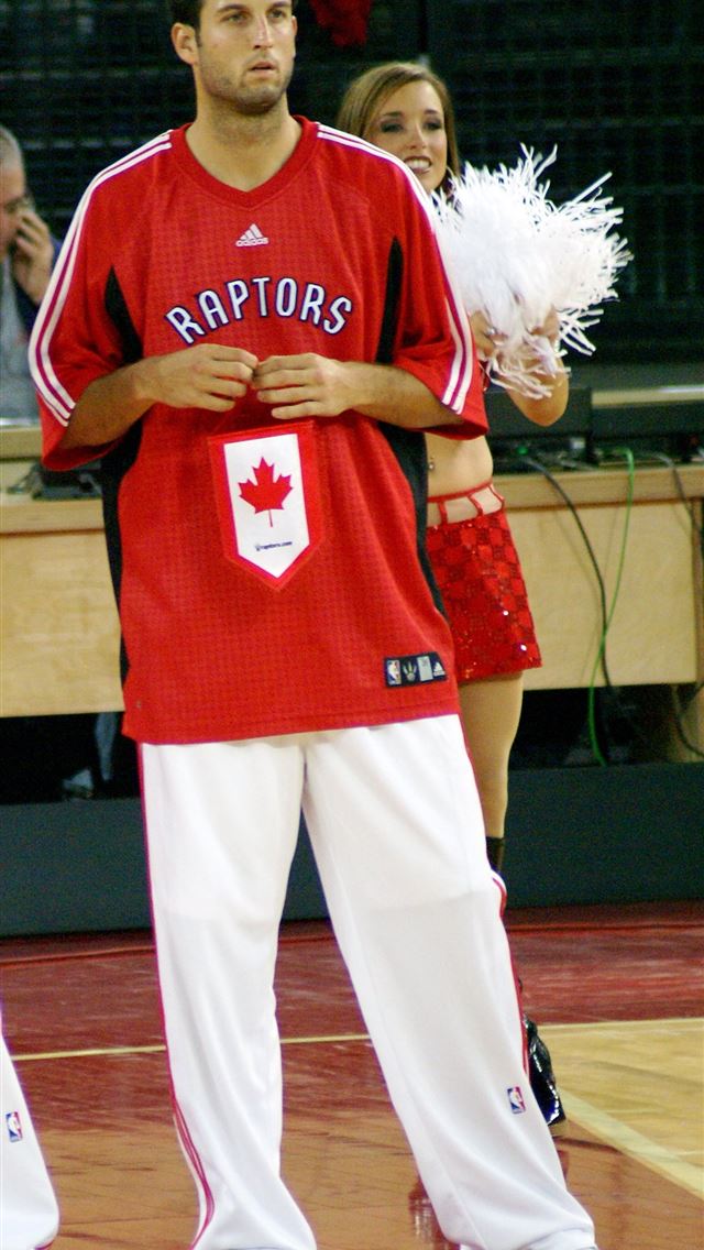 640x1136 Yao Ming - yi jianlian iPhone Wallpaper