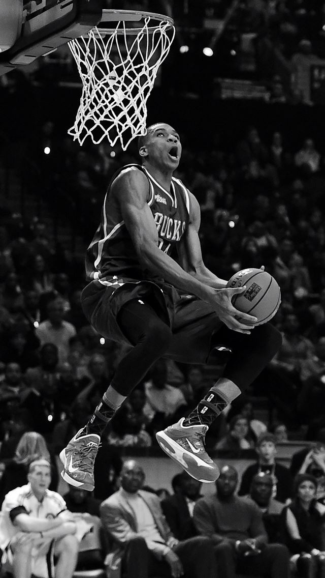 640x1136 Giannis in the 2015 Sprite Slam Dunk Contest - giannis antetokounmpo iPhone Wallpaper