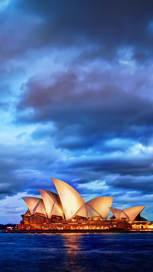 640x1136 Sydney Glows At Sunset - gold iPhone Wallpaper