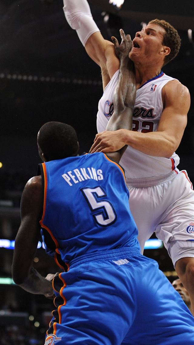 640x1136 Blake Griffin Godzilla Jam  - blake griffin iPhone Wallpaper