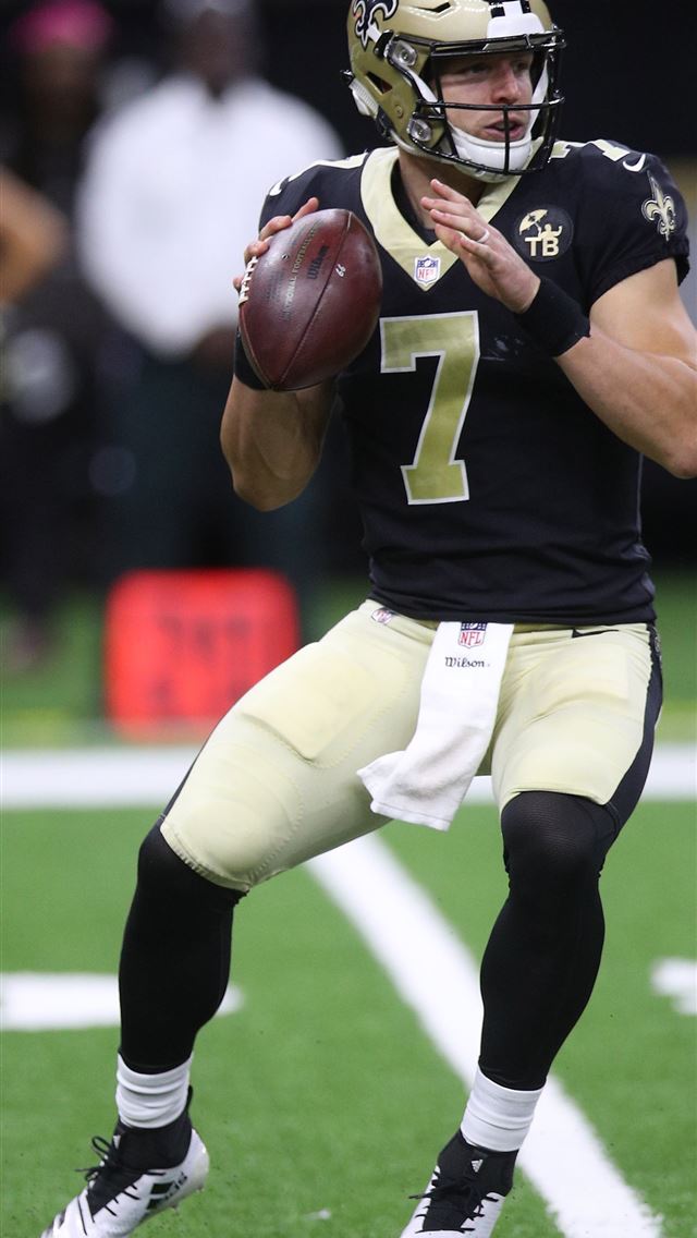 640x1136 Cardinals Top Saints 20 15 - drew brees iPhone Wallpaper