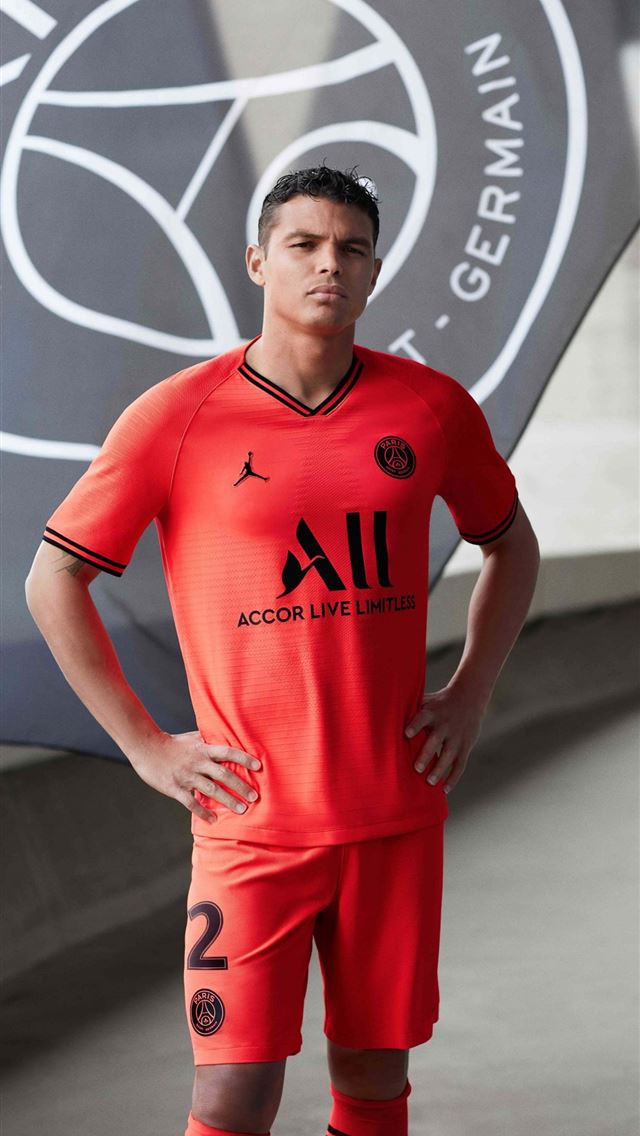 640x1136 PSG Jordan Opt For Infrared 2019 20 Away Jersey - france iPhone Wallpaper