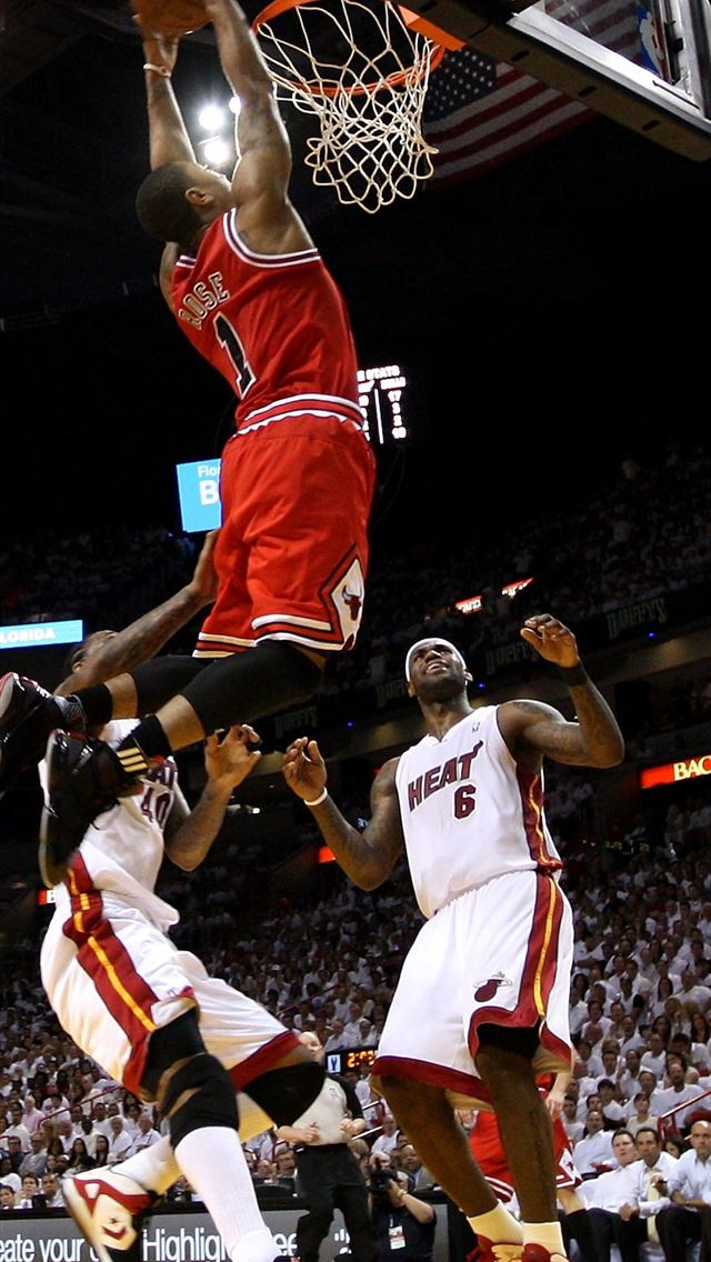 640x1136 Derrick Rose Cave - basketball celebrity iPhone Wallpaper