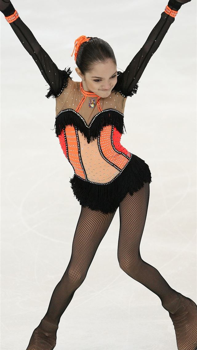 640x1136 Sailor Moon on Ice Evgenia Medvedeva 20 Teller Rep... - japan iPhone Wallpaper