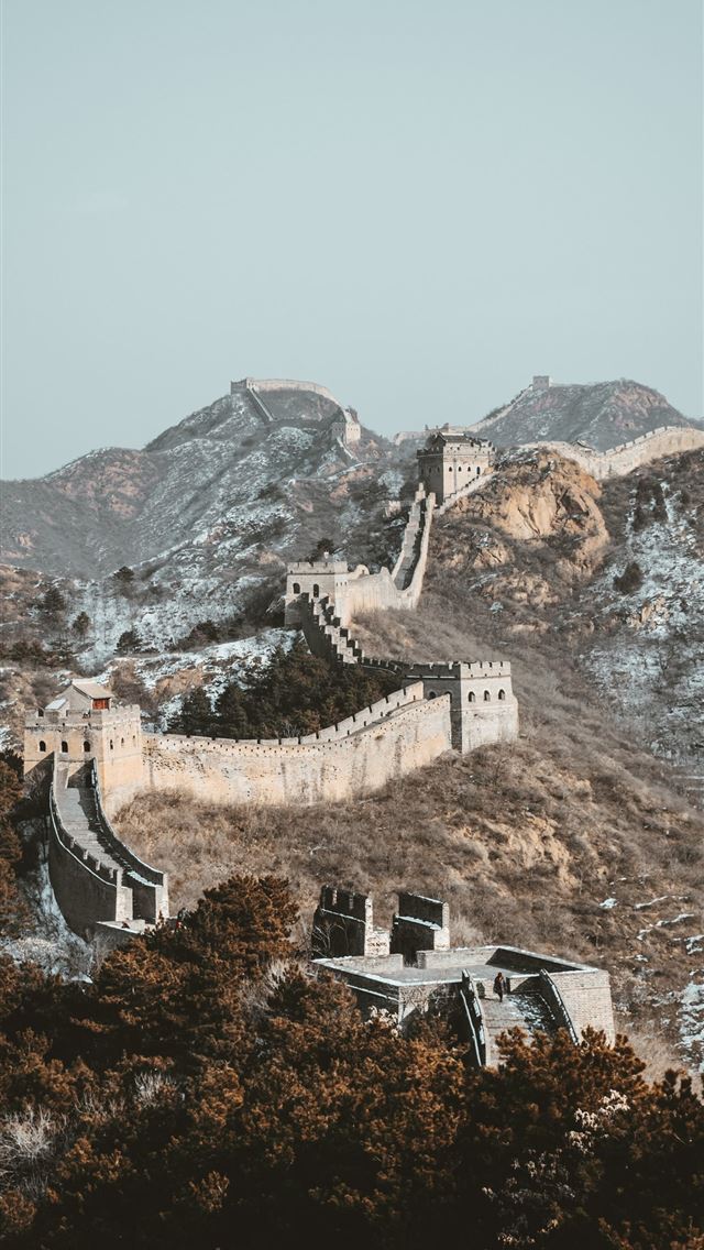 640x1136 aerial view of gray concrete building on top of mo... - china iPhone Wallpaper
