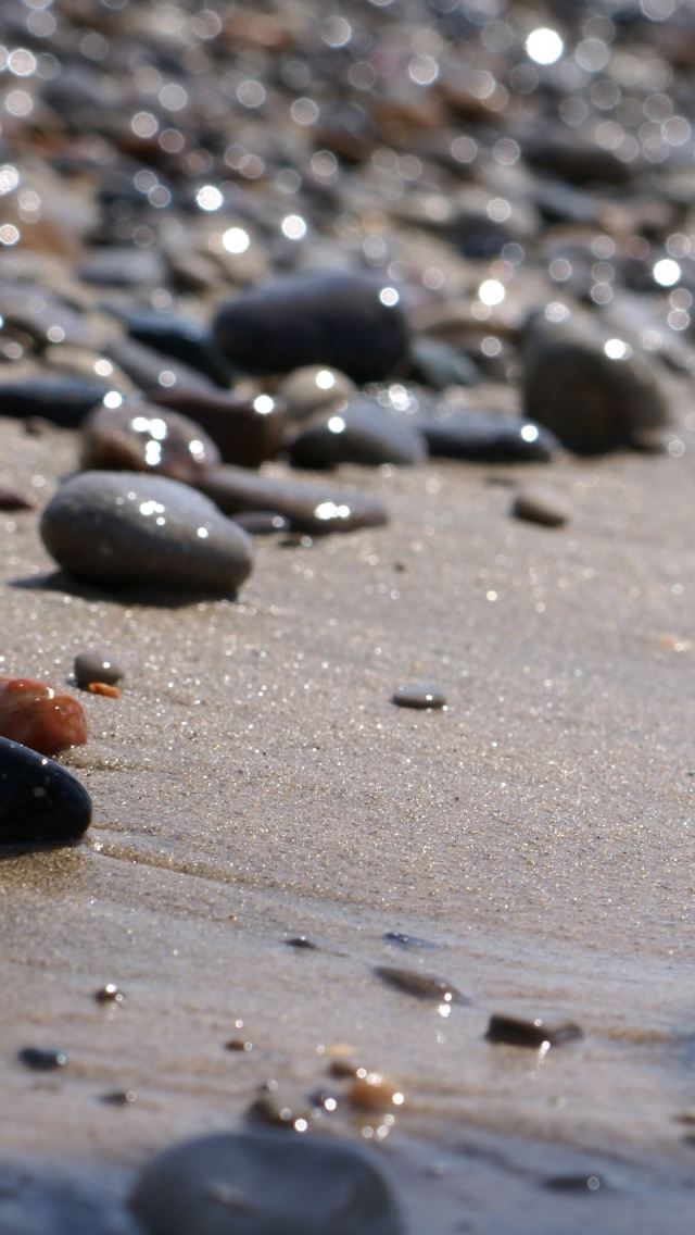 640x1136 Beach Bokeh - sand iPhone Wallpaper