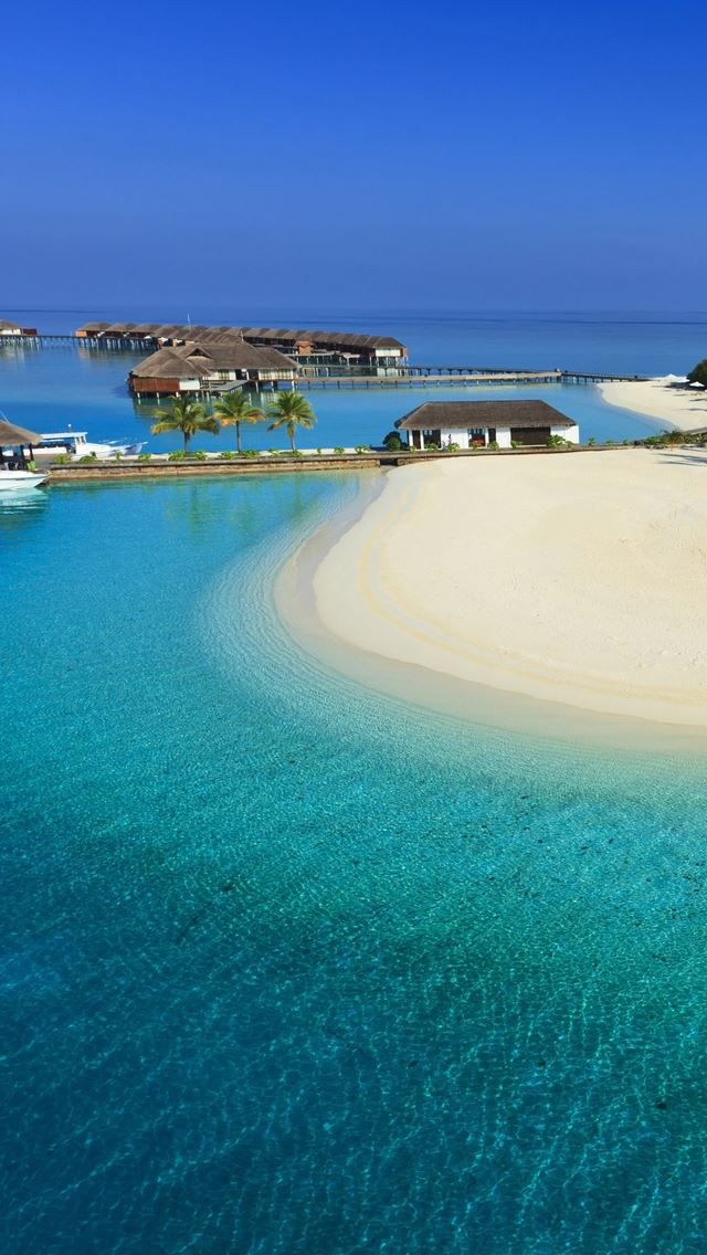 640x1136 Maldives Luxury Resort -  iPhone Wallpaper