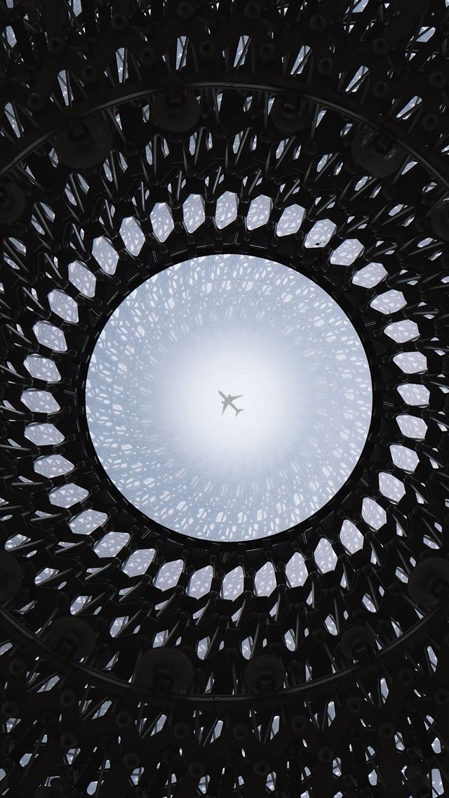 640x1136 black and white round ceiling light -  iPhone Wallpaper