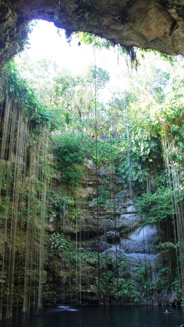 640x1136 Ik Kil Cenote - mexico iPhone Wallpaper