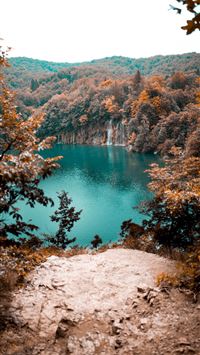 Laguna Verde wallpaper