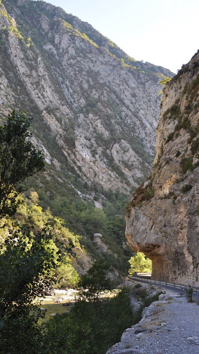 640x1136 Verdon Gorge - southeastern france iPhone Wallpaper