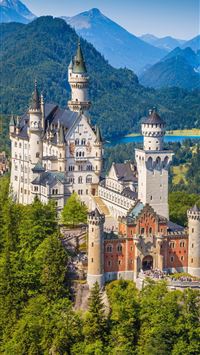 Neuschwanstein Castle wallpaper