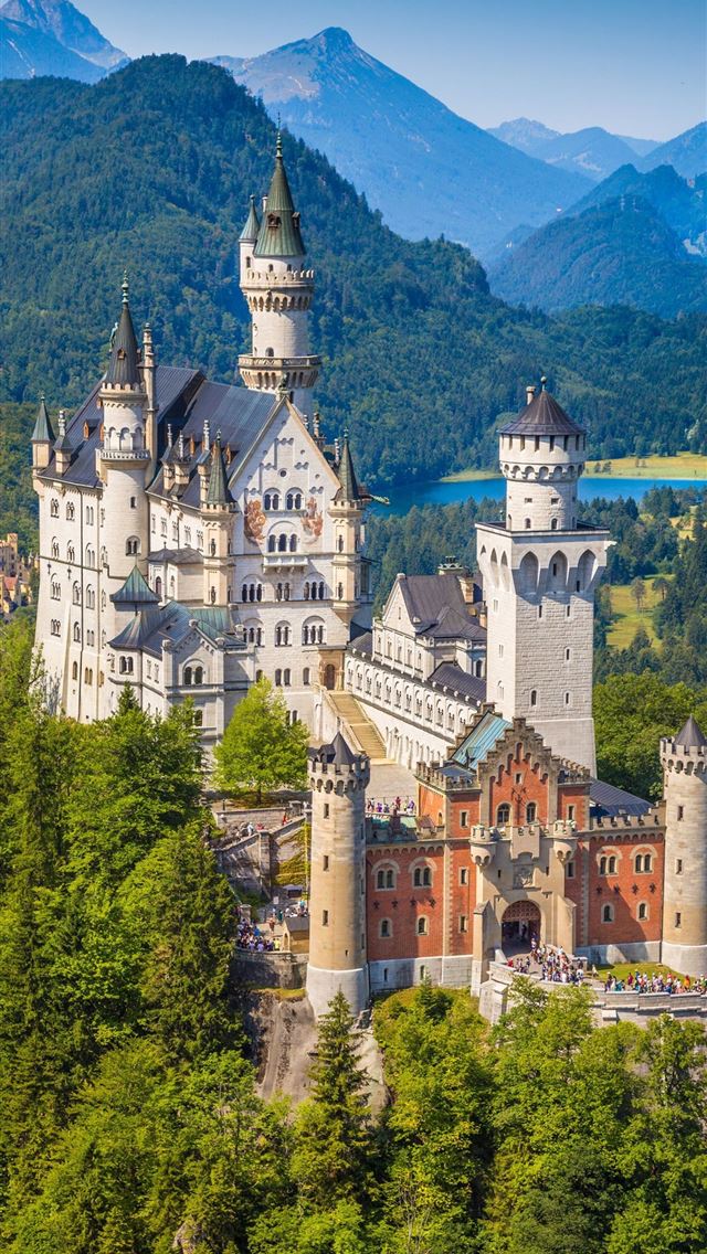 640x1136 Neuschwanstein Castle - germany iPhone Wallpaper