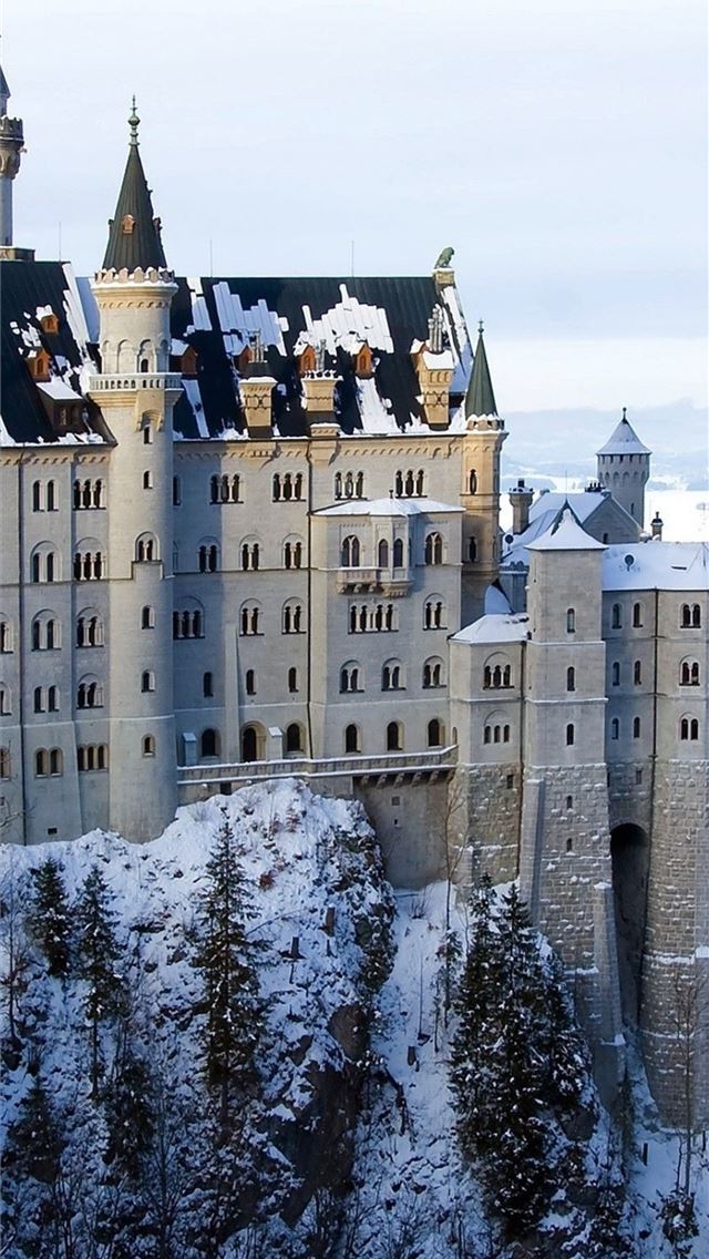 640x1136 Neuschwanstein Castle - germany iPhone Wallpaper