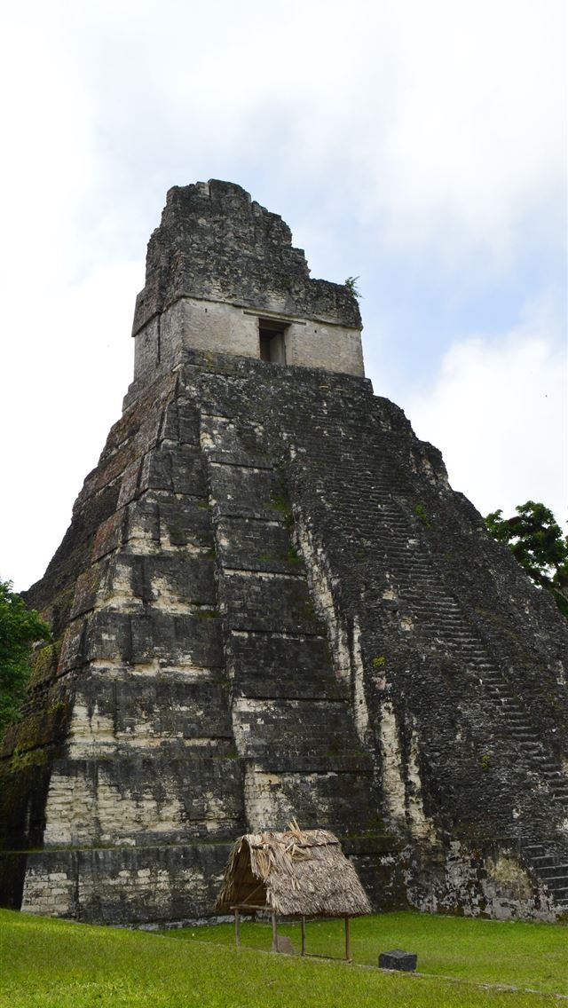640x1136 The Mayan Ruins of Tikal Guatemala - northern guatemala iPhone Wallpaper