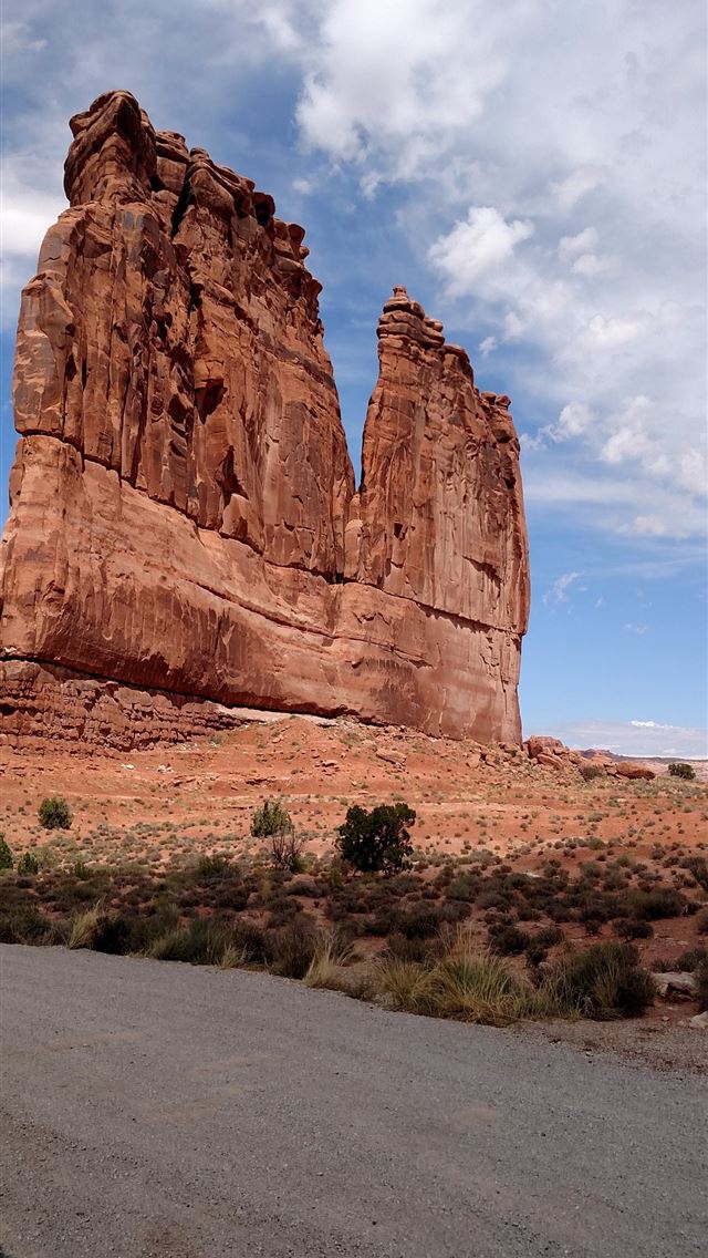 640x1136 Arches National Park is so beautiful Album on Imgu... - 100 most beautiful places to visit iPhone Wallpaper