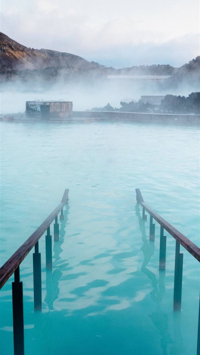 640x1136 6 Things You Might Not Know About the Blue Lagoon ... - blue lagoon iPhone Wallpaper
