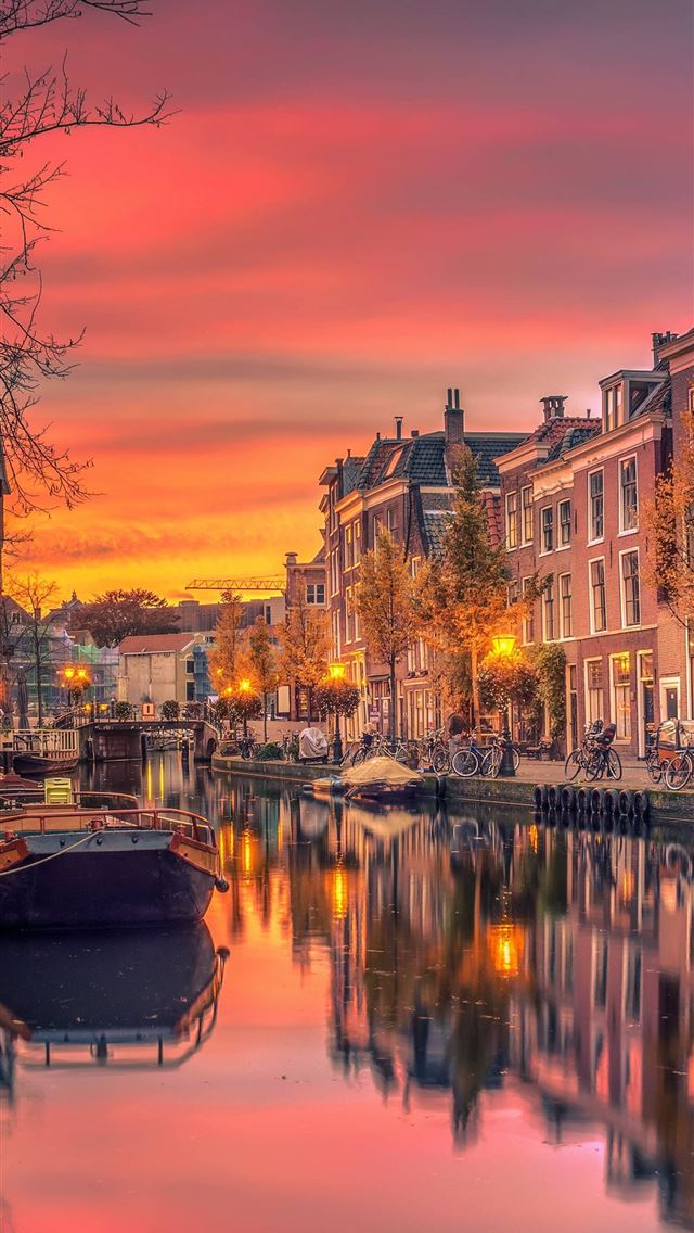 Amsterdam iPhone wallpaper 
