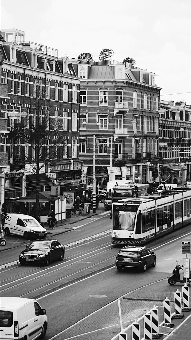 640x1136 view down an amsterdam street and background - netherlands iPhone Wallpaper