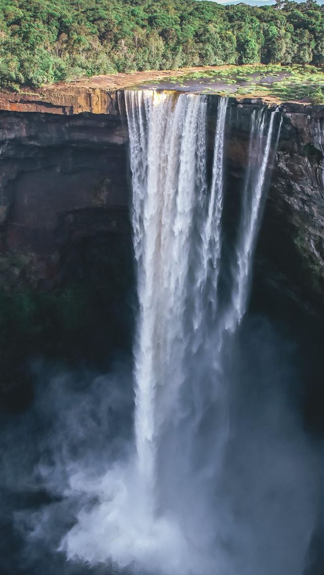 640x1136 Victoria Falls - 100 most beautiful places to visit iPhone Wallpaper