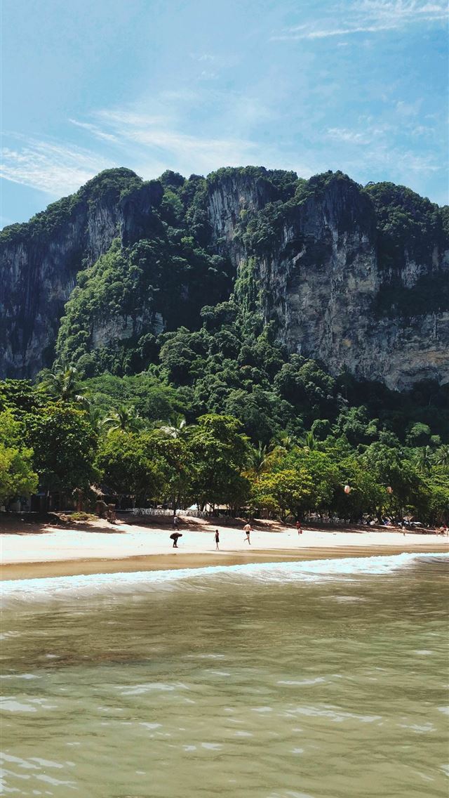 640x1136 Phi Phi Islands - phi phi islands iPhone Wallpaper