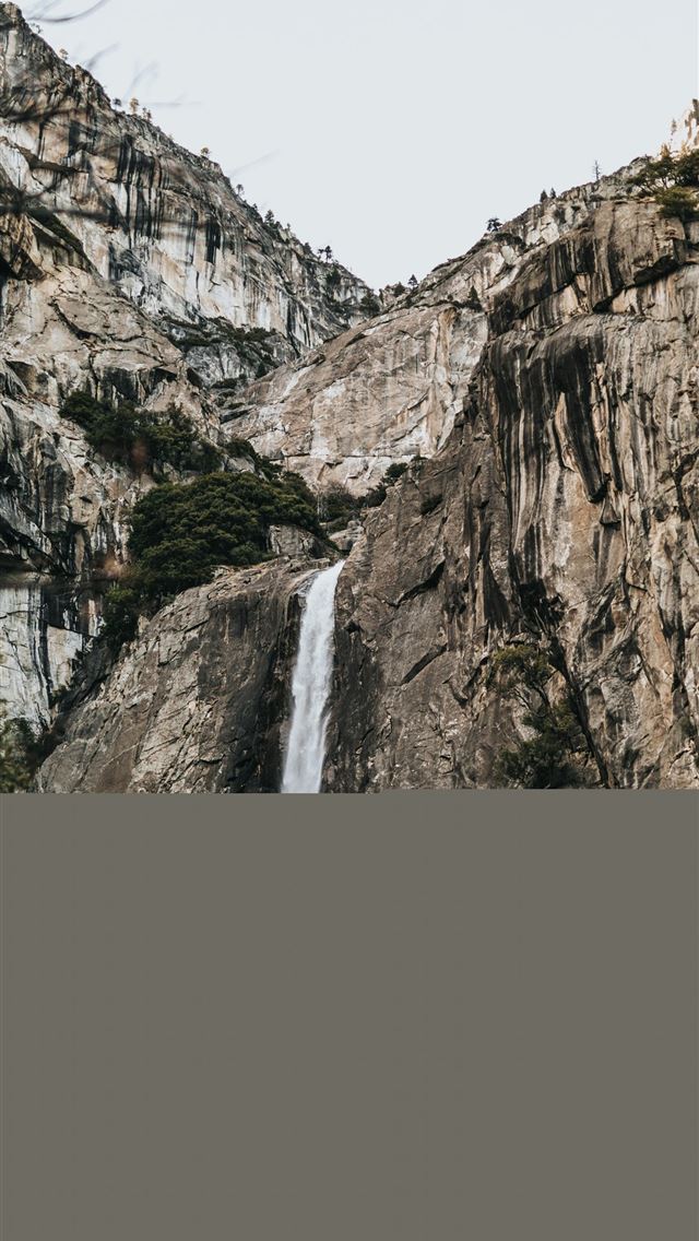 640x1136 Plitvice Lakes National Park - 100 most beautiful places to visit iPhone Wallpaper