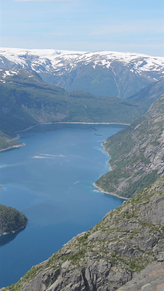 640x1136 Trolltunga - hordaland iPhone Wallpaper