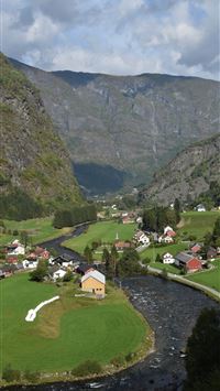 Trolltunga Bergen  wallpaper