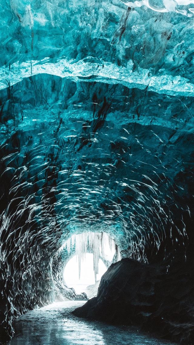 640x1136 Vatnajokull Ice Caves - iceland iPhone Wallpaper
