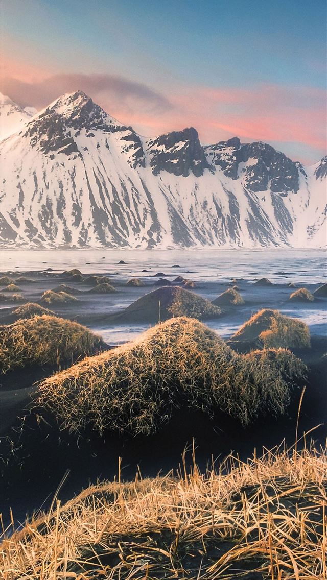 640x1136 Vatnajokull Ice Caves - iceland iPhone Wallpaper