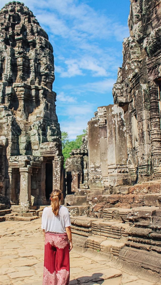 640x1136 3 must see temples in Angkor Wat Siem Reap - angkor wat iPhone Wallpaper
