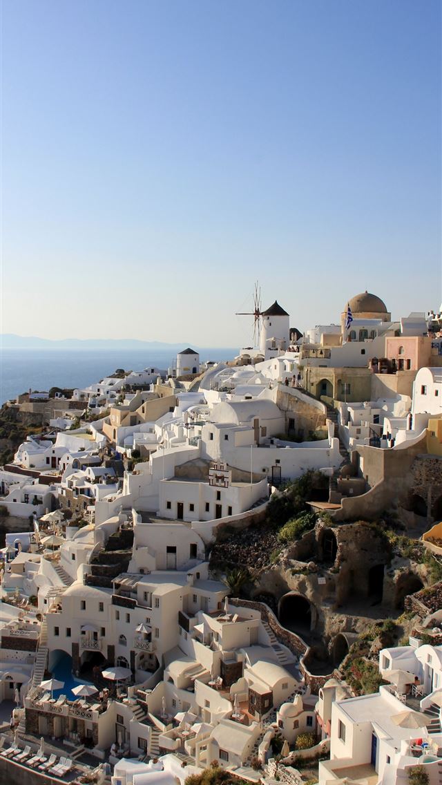 640x1136 white painted mediterranean houses on a slope on s... - santorini iPhone Wallpaper