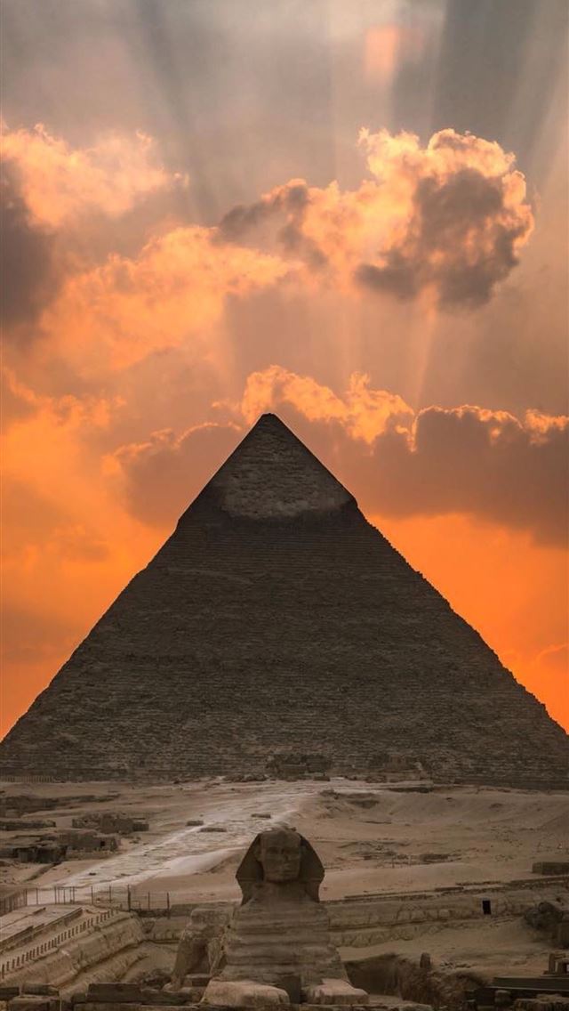 Great Pyramid of Giza iPhone wallpaper 