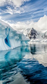 Antarctica iceberg ocean 8k Nature wallpaper