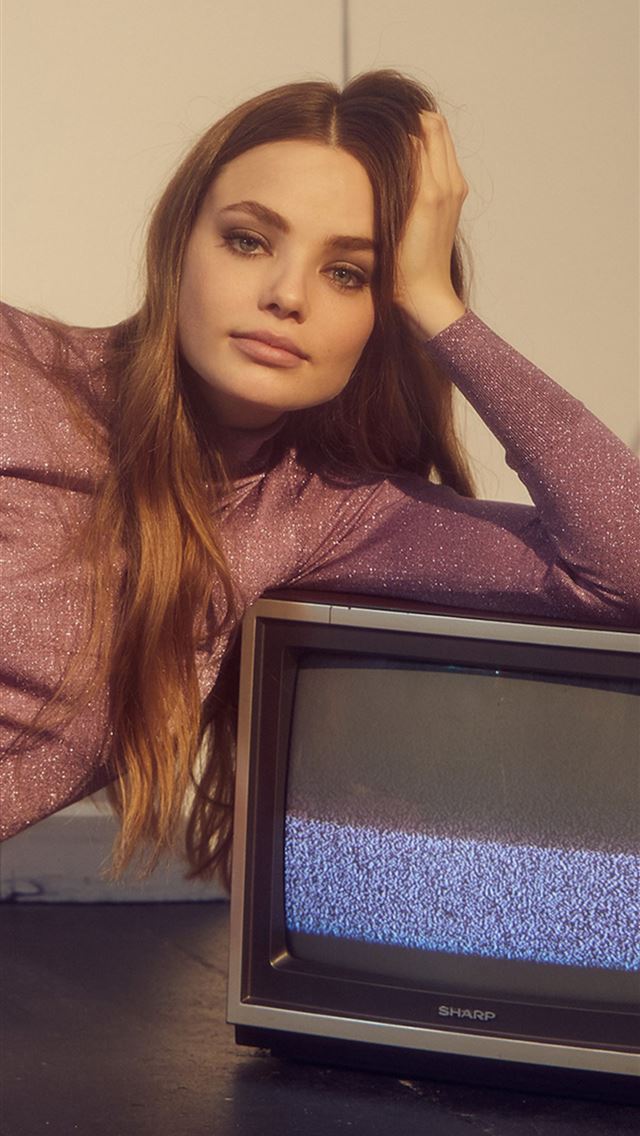 640x1136 kristine froseth 2020 -  iPhone Wallpaper
