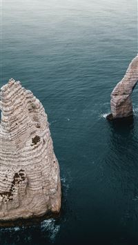 aerial photography of islet wallpaper