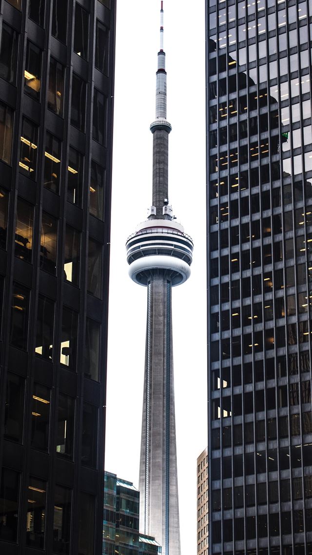 640x1136 CN Tower - cn tower iPhone Wallpaper