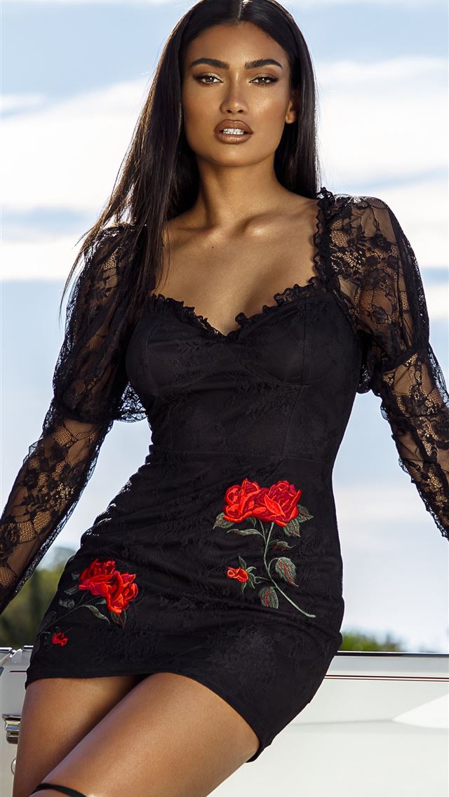 640x1136 kelly gale 5k 2020 -  iPhone Wallpaper