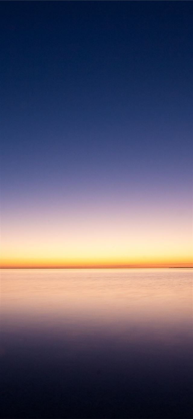 1125x2436 sunrise ocean minimalism simple background -  iPhone X Wallpaper