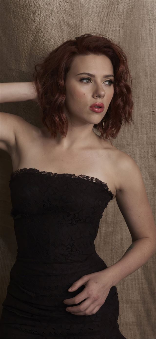 1125x2436 scarlett johansson 2020 actress - girls iPhone X Wallpaper