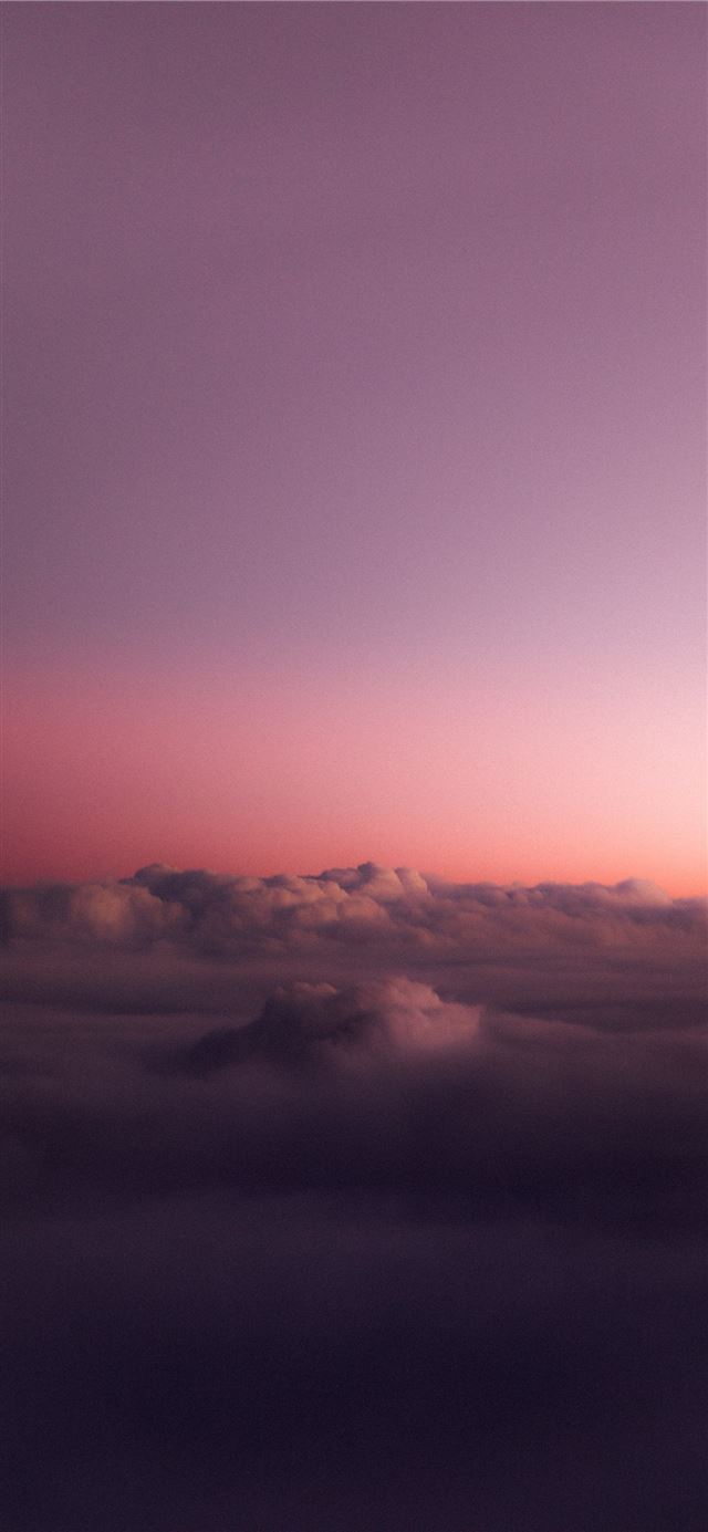 1125x2436 white clouds wallpaper - new york iPhone X Wallpaper