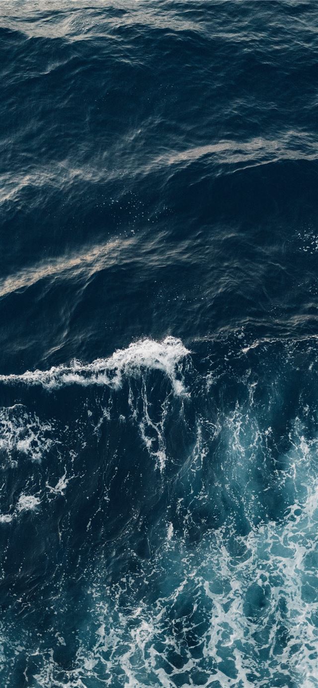 1125x2436 blue ocean water during daytime -  iPhone X Wallpaper