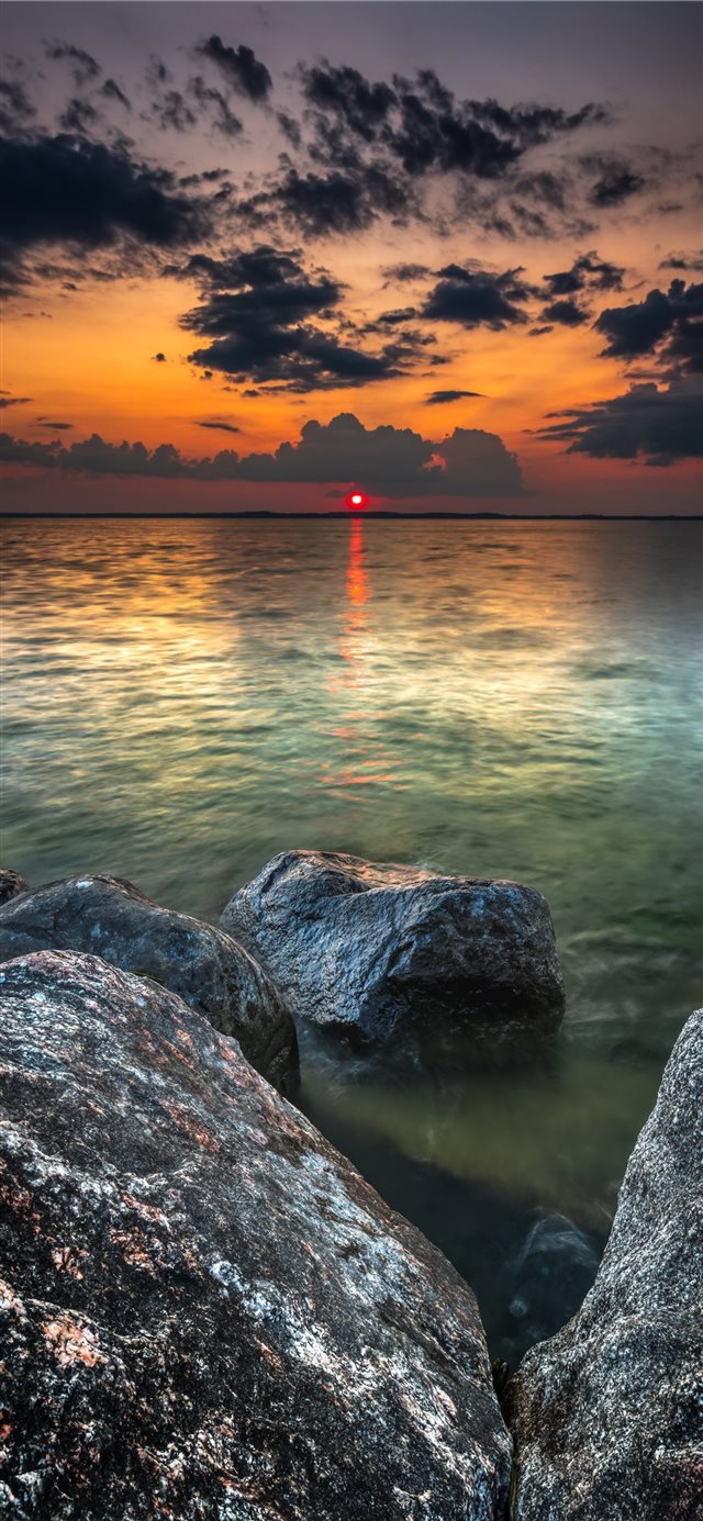 37 Wallpapers In red sky Wallpapers For iPhone X