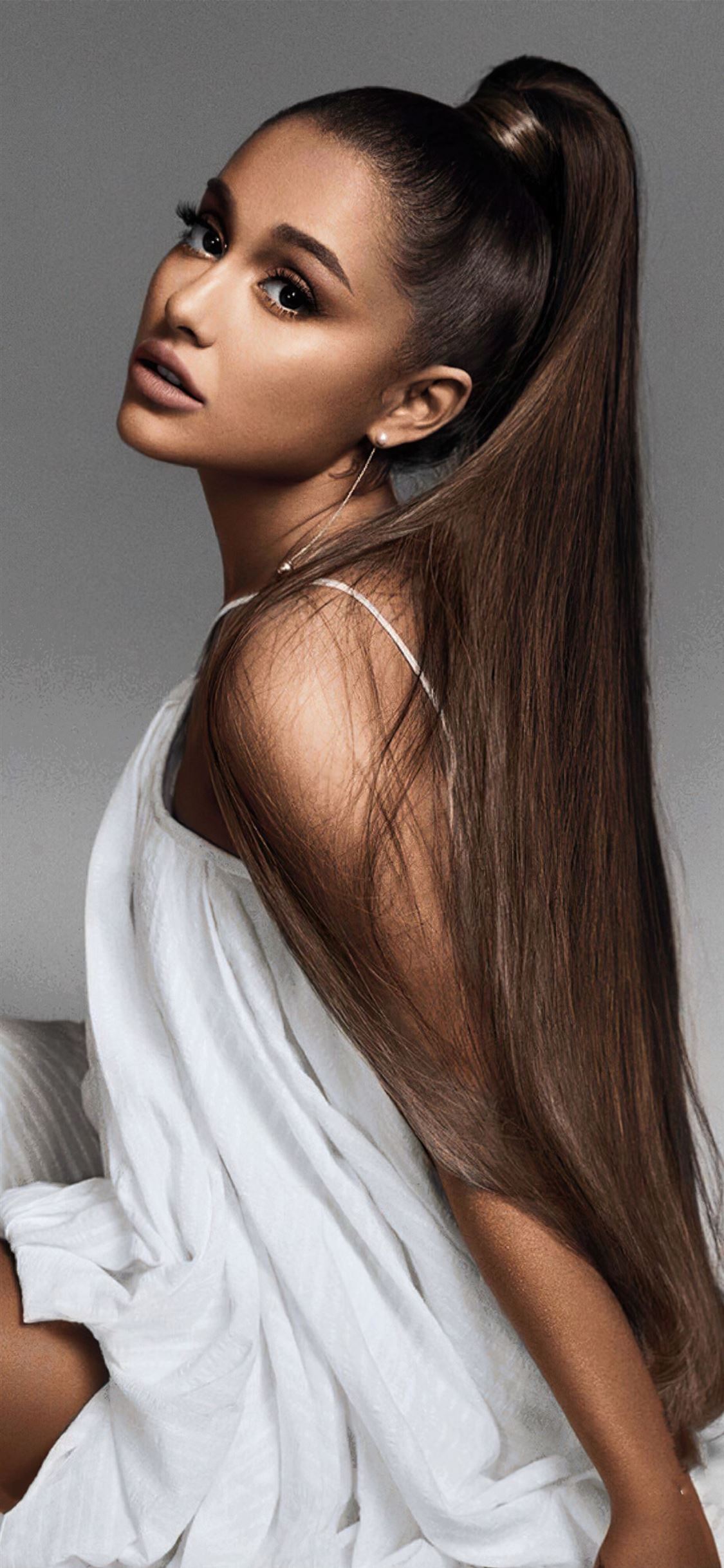 Ariana Grande Iphone X Wallpapers Free Download