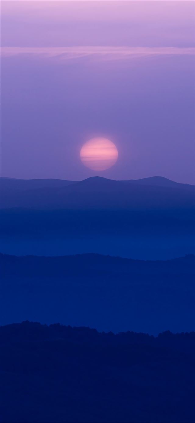 1125x2436 silhouette mountains 8k - sunset iPhone X Wallpaper