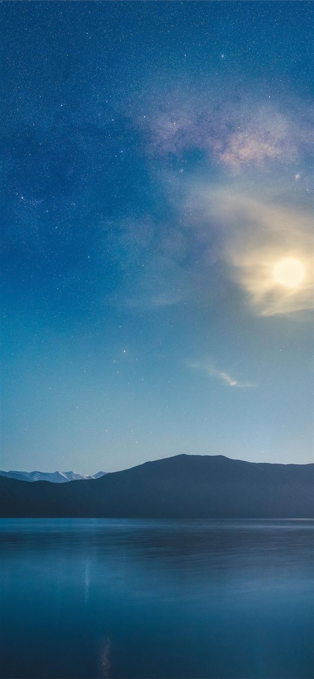 1125x2436 long exposure lake 10k - 8k iPhone X Wallpaper