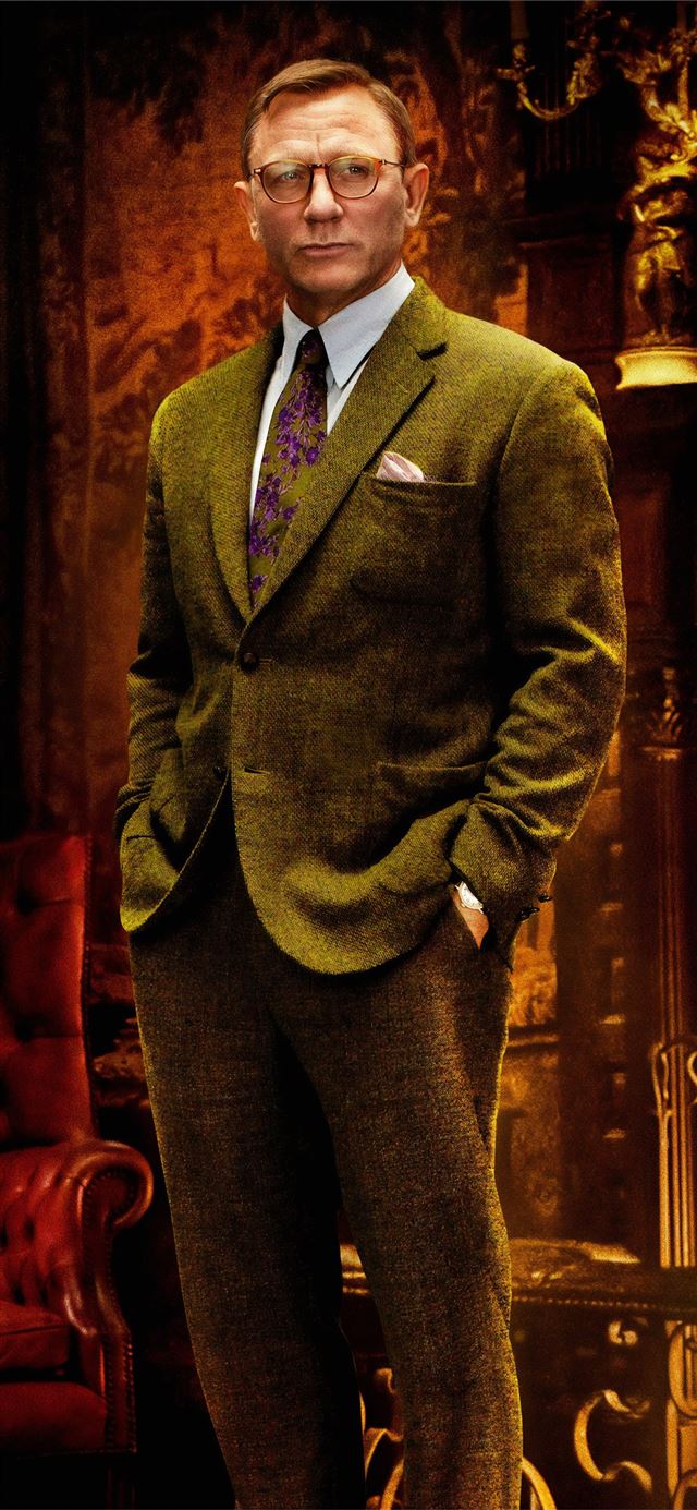 1125x2436 daniel craig in knives out 2019 - knives out iPhone X Wallpaper